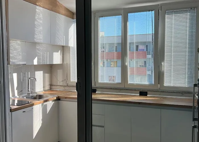 Appartement Modern Balconybright&spacious Fast Wi-fi *