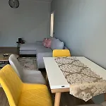 Modern Balconybright&spacious Fast Wi-fi Lägenhet *