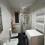 Modern Balconybright&spacious Fast Wi-fi Апартаменты